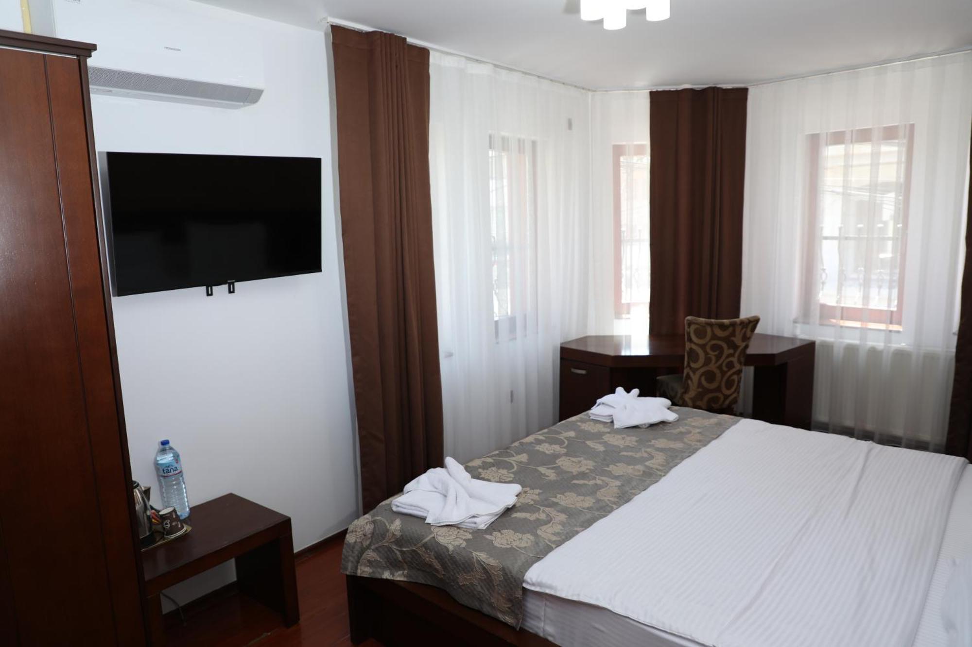 Bruti Hotel Prizren Exterior photo